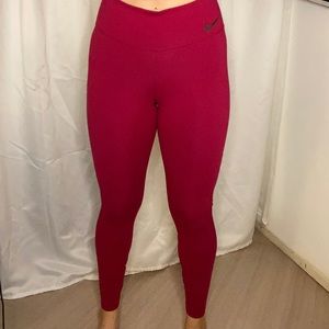 Women’s Nike Dri Fit Leggings